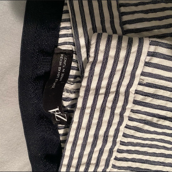 Zara striped navy blue and white linen trousers - Picture 4 of 6